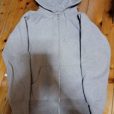 supreme パーカー