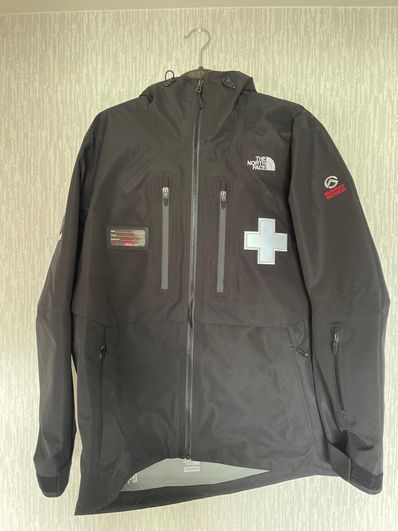 Supreme x The North Face Summit Series Rescue Mountain Pro Jacket "Black"