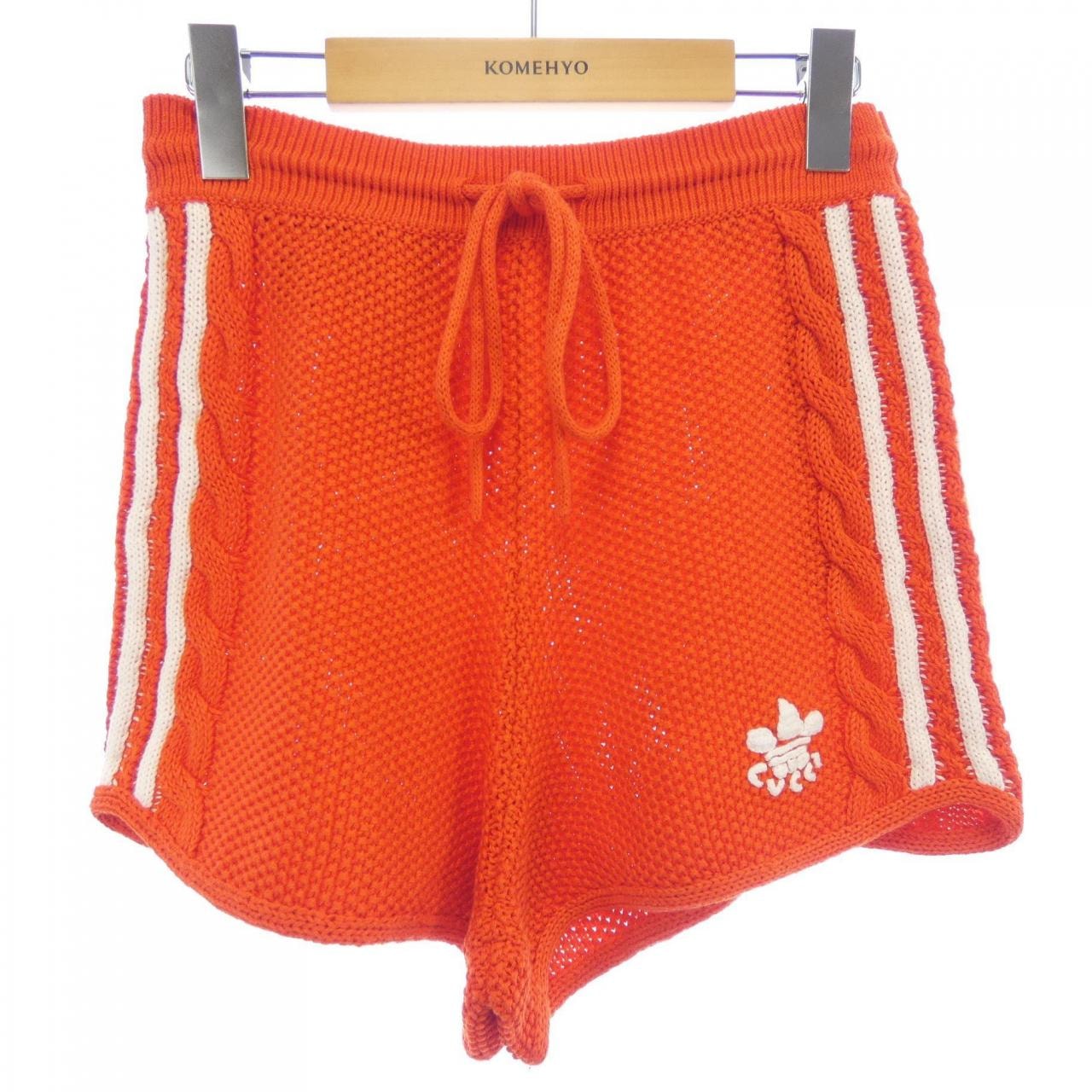 グッチ GUCCI ADIDAS 693835 XKCDJ ショートパンツ