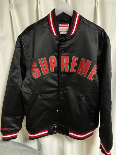 Supreme / Mitchell & Ness® Satin Varsity Jacket "Black"