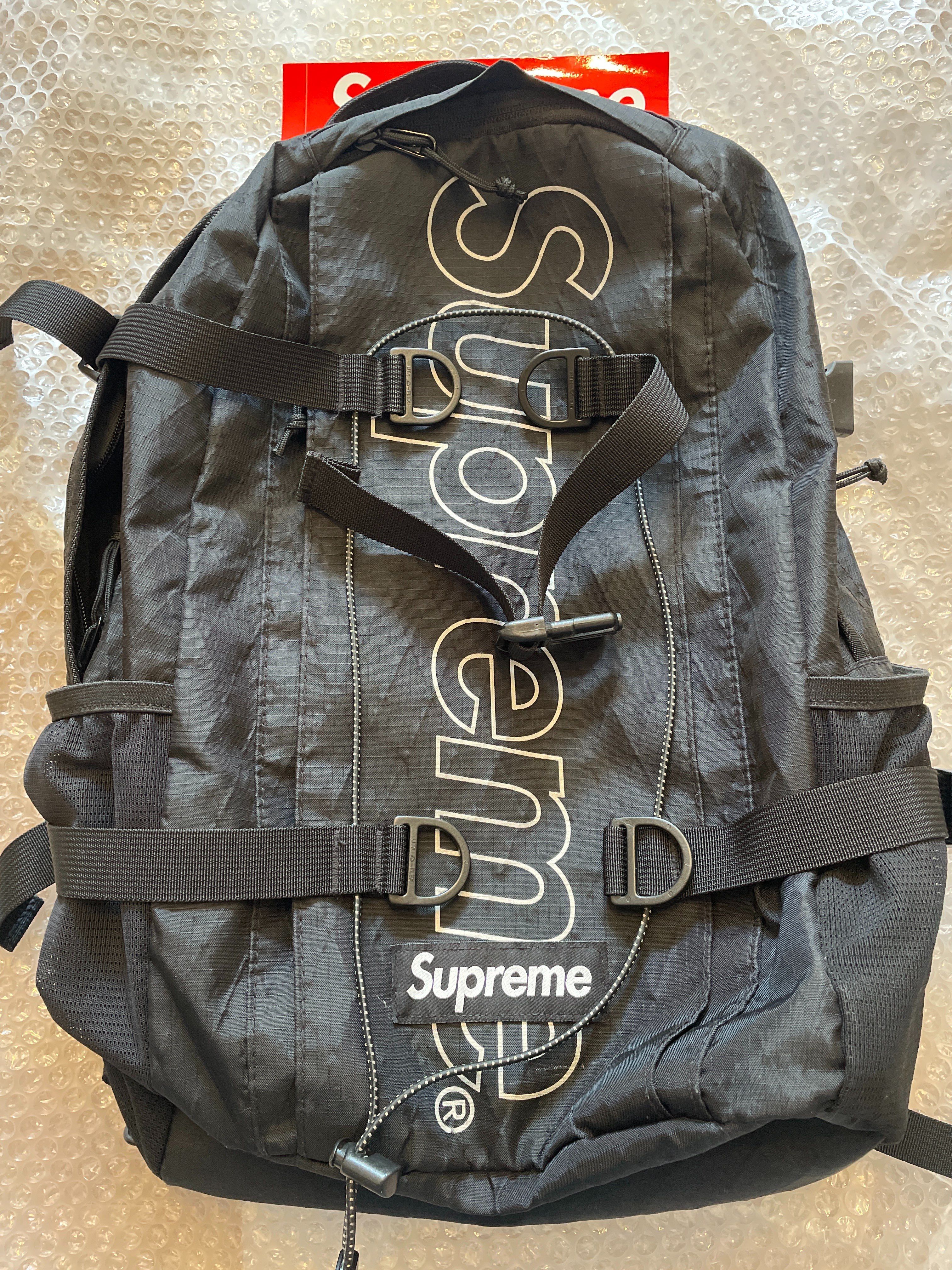 Supreme 18FW Backpack "Black"