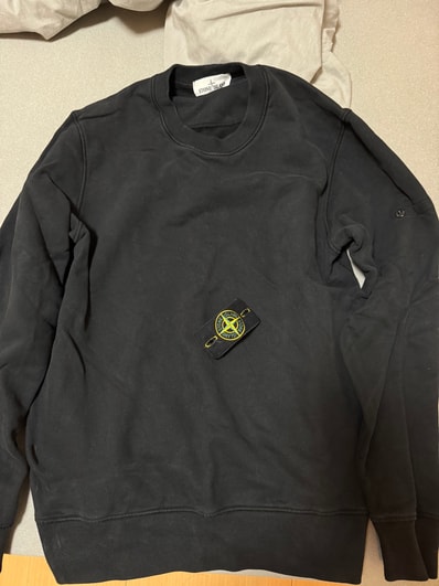 ストーンアイランドスウェット