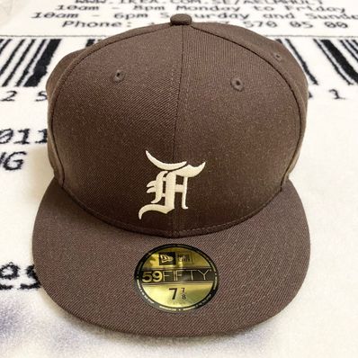 FEAR OF GOD ESSENTIALS New Era Fitted Cap "Brown"