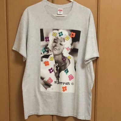 Supreme Naomi Tee "Grey"