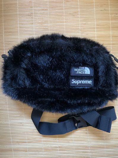 Supreme x The North Face Faux Fur Waist Bag "Black" NM82093I / NF0A5G87