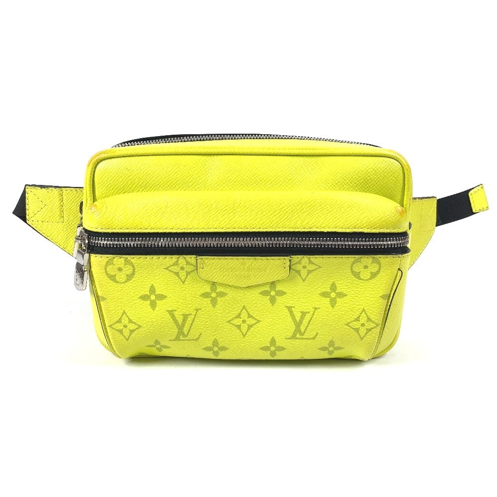 ルイヴィトン LOUIS VUITTON アウトドアメッセンジャーPM アウトドアメッセンジャー PM M30239 タイガラマ カバン クロス ショルダーバッグ ボディバッグ タイガレザー イエロー