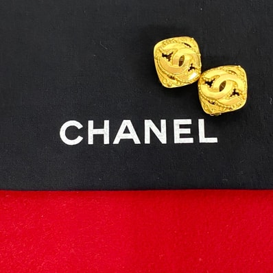 CHANEL シャネル ココマーク GP イヤリング ゴールド
591-9
