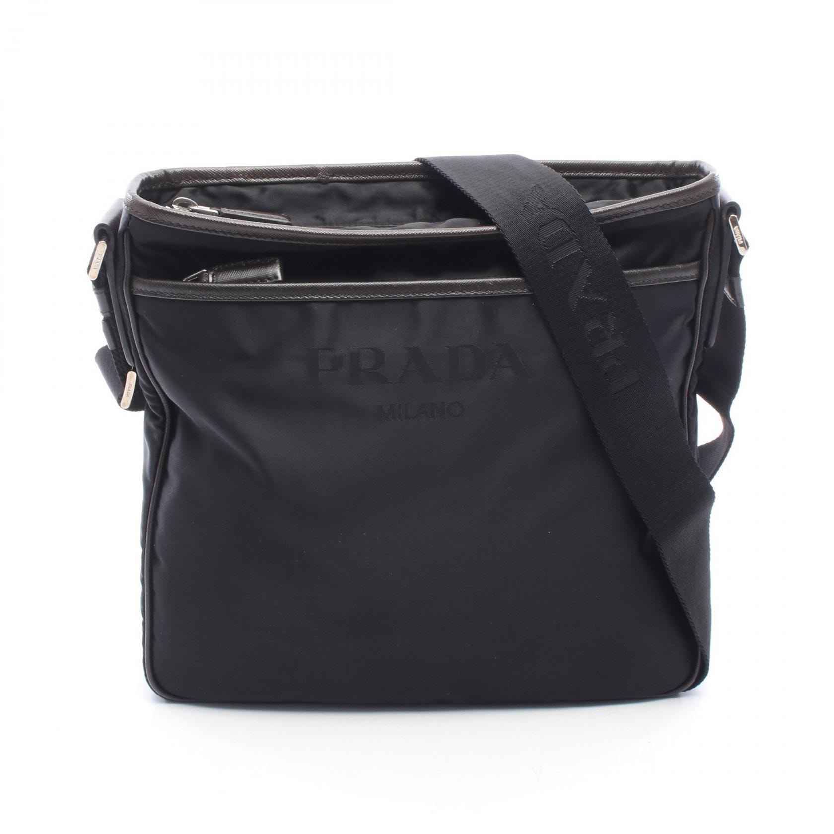 プラダ PRADA トライアングルロゴ ショルダーバッグ バッグ ナイロン レザー メンズ レディース ブラック系 【中古】