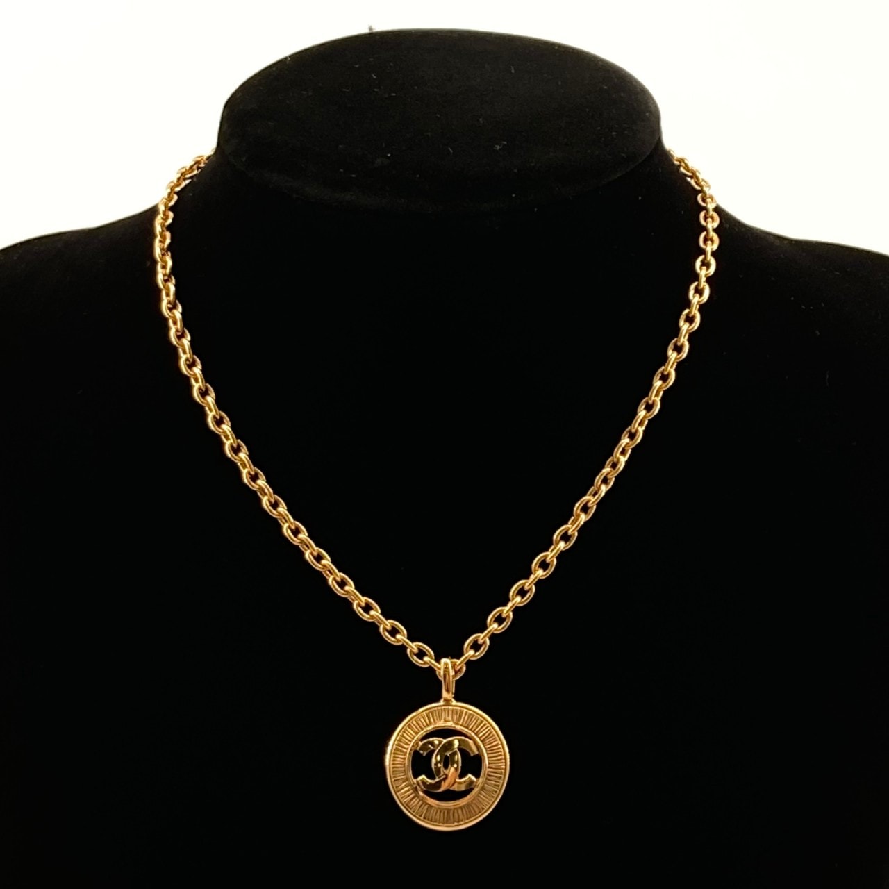 CHANEL(シャネル) ココマーク サークル 3848 ネックレス ゴールド