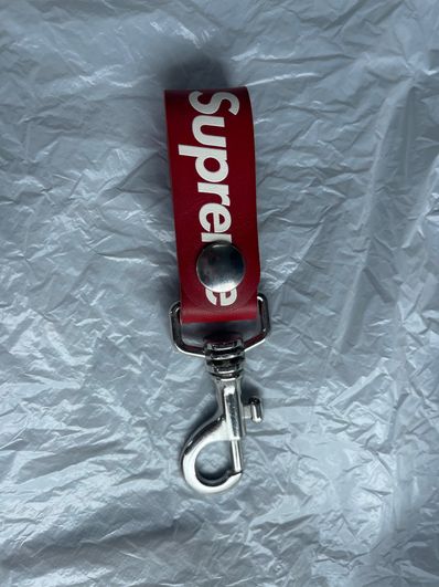 Supreme Leather Key Loop "Red"