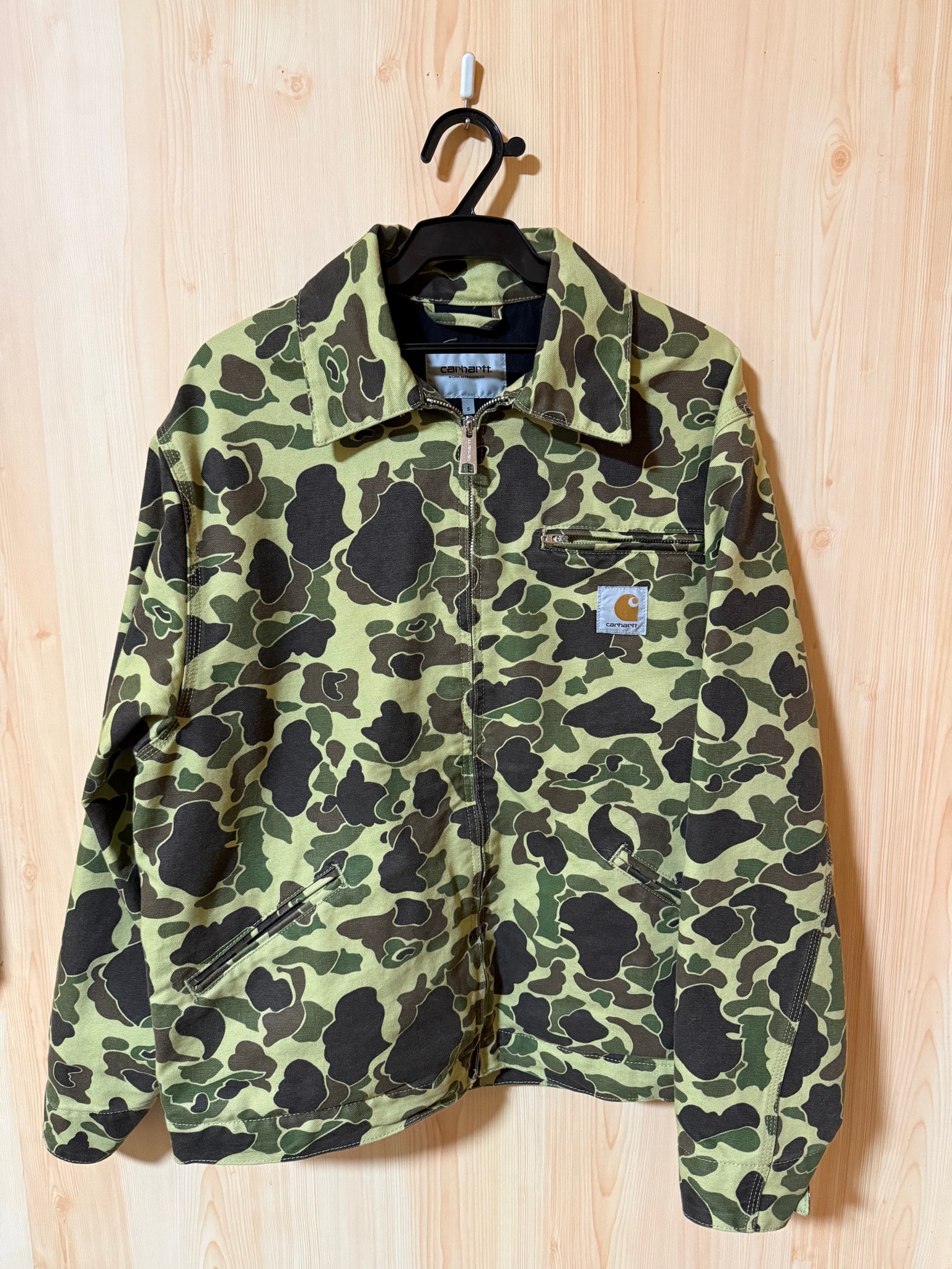Carhartt WIP Duck Detroit Jacket "Camo Duck Green(Stone Washed)"