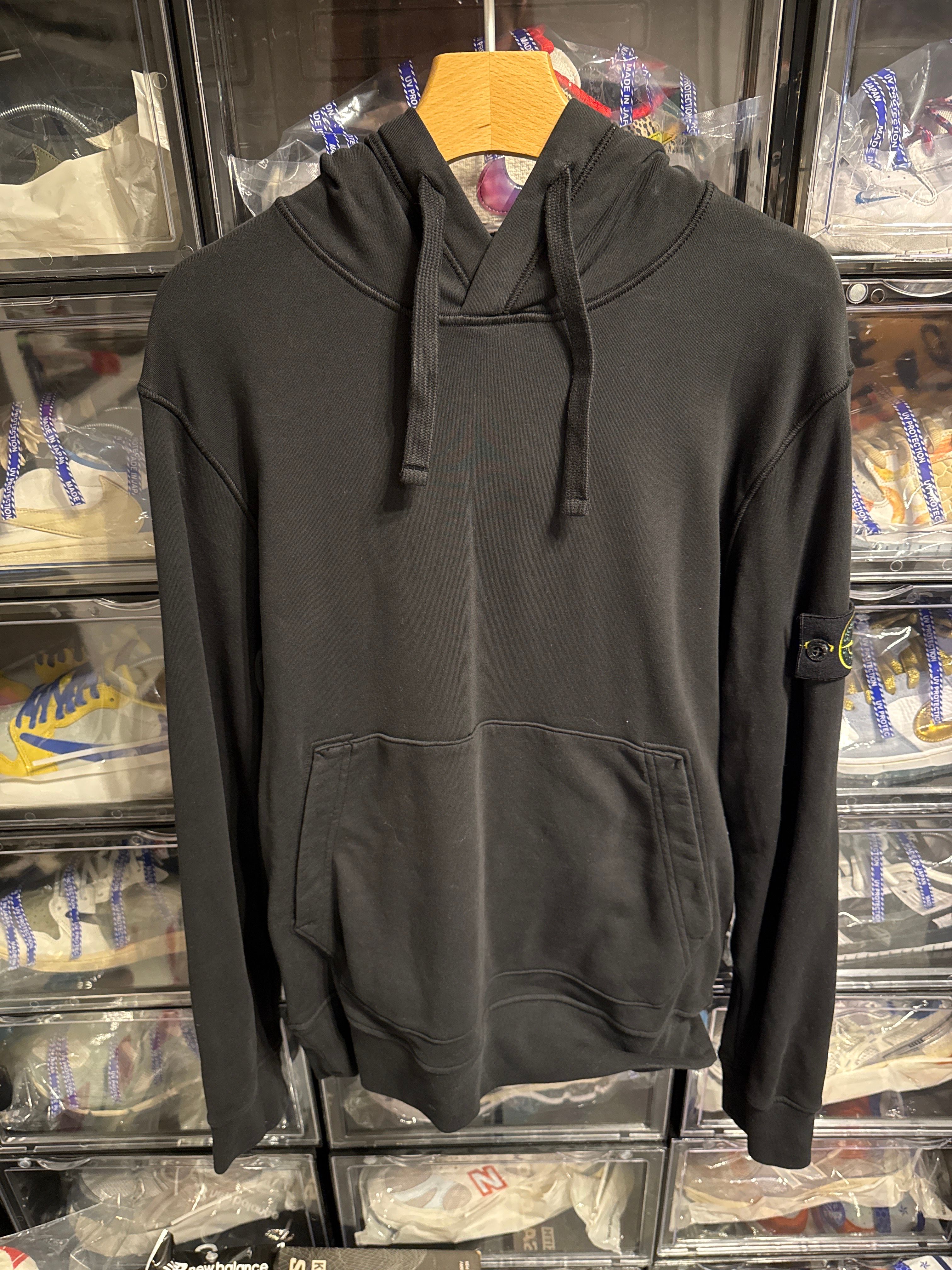 Stone Island 64151 "Black"