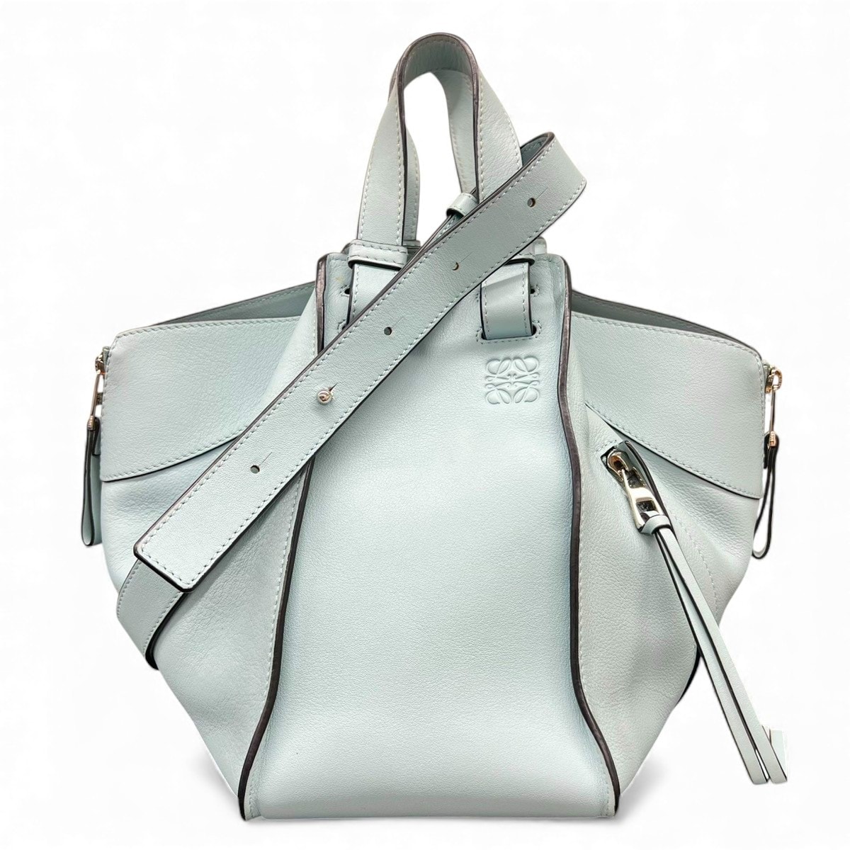 LOEWE 美品 ロエベ ハンモック ミディアム 387.30N.N60 2way ハンドバッグ ショルダーバッグ レザー ライトブルー ドローストリング クロスボディ トートバッグ アナグラム ABランク 中古 鑑定済 ロエベバッグ