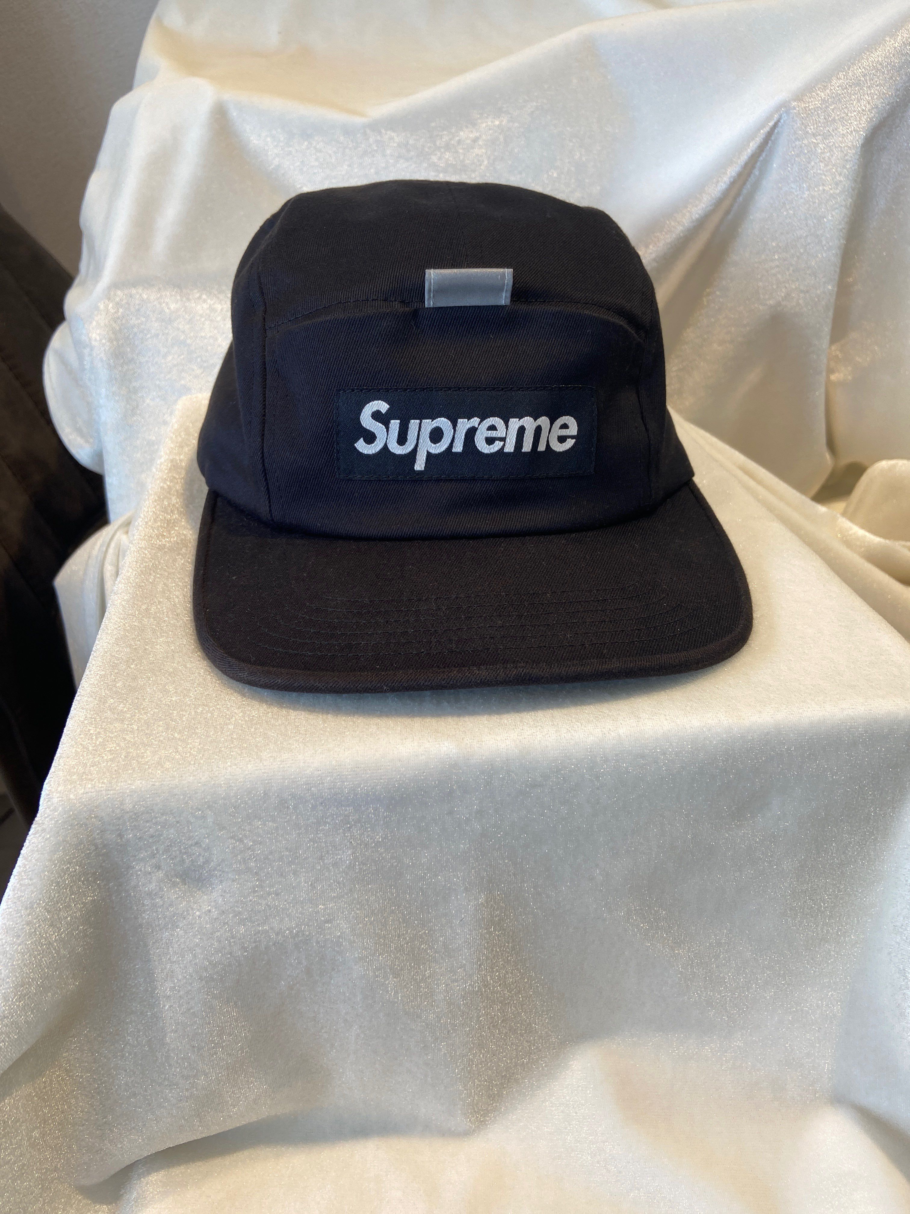 Supreme REFLECTIVE TAB POCKET CAMP CAP