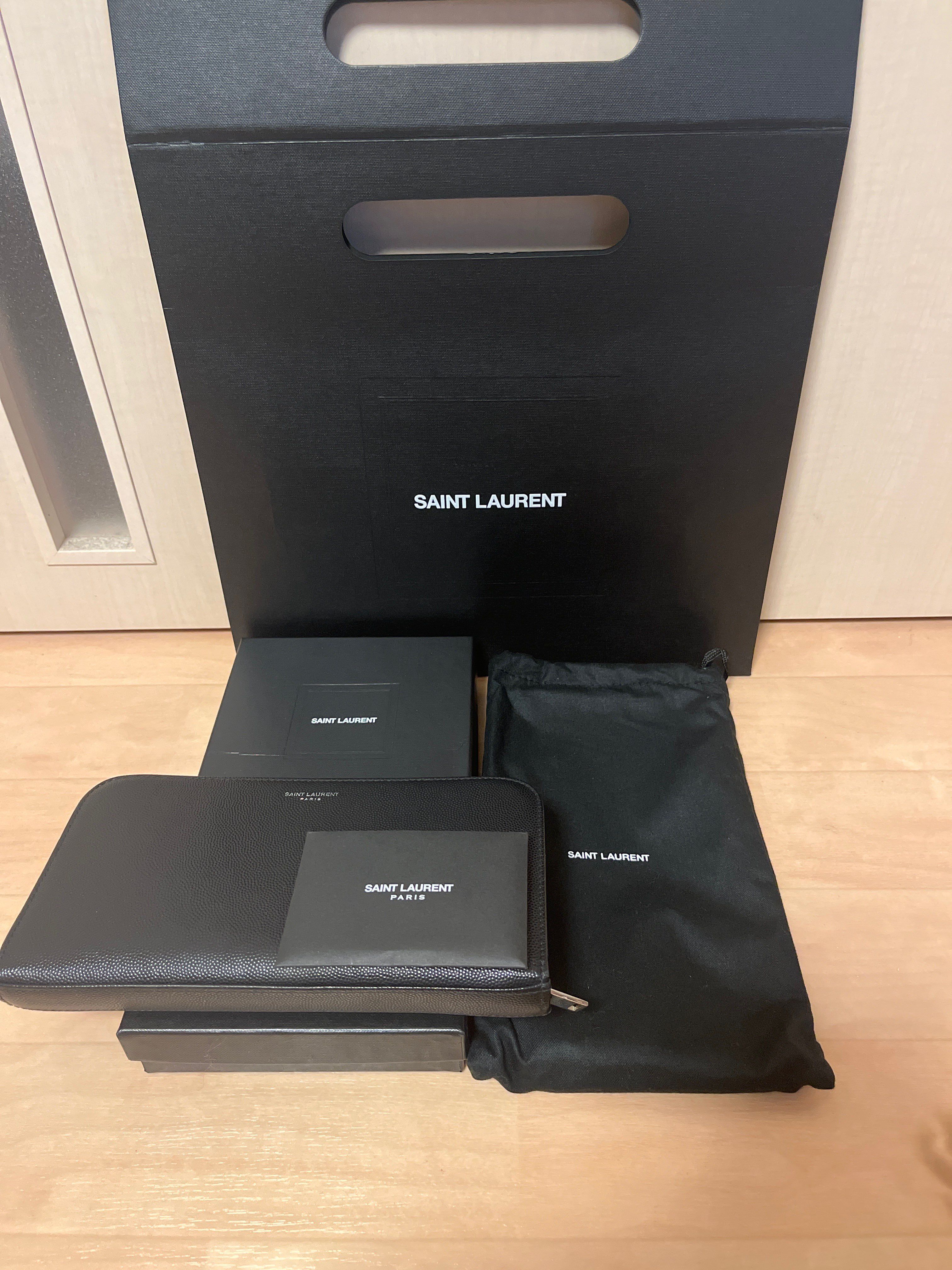 Saint Laurent Classic Full Zip Wallet "Black"