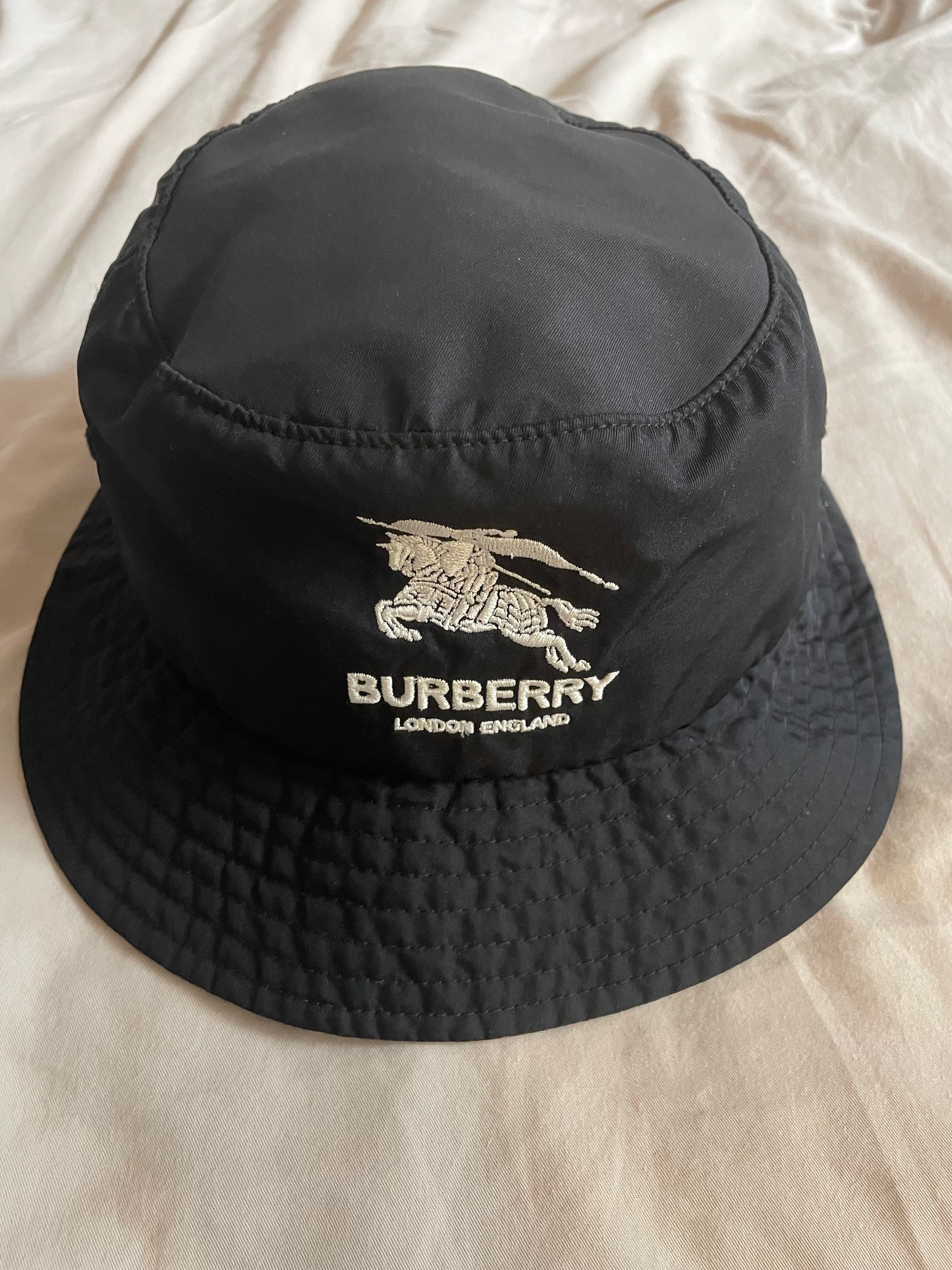 Supreme / Burberry Crusher "Black"