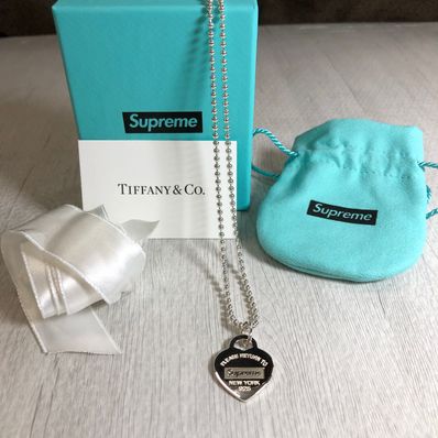 Supreme / Tiffany & Co. Return to Tiffany Heart Tag Pendant "Silver"