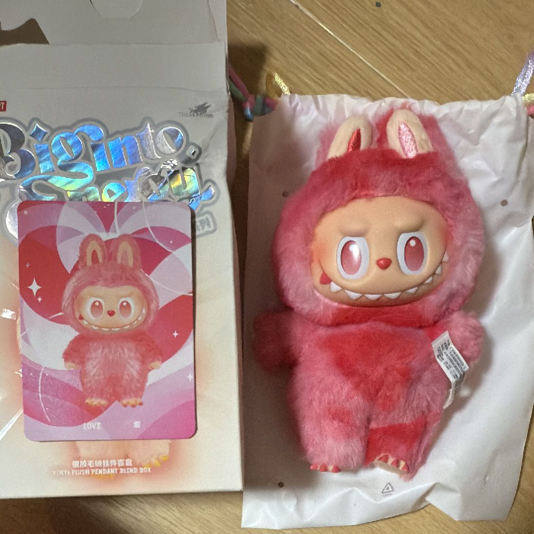 POP MART THE MONSTERS (LABUBU) Big into Energy Series Plush Pendant LOVE