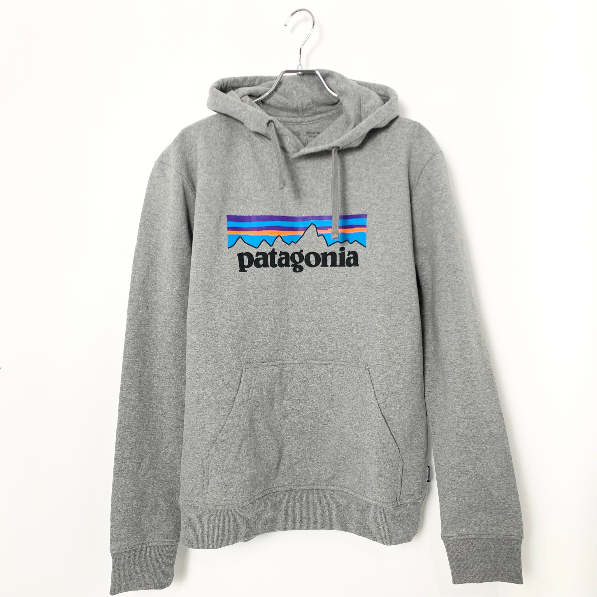 Patagonia P-6 Logo Uprisal Hoody Gray