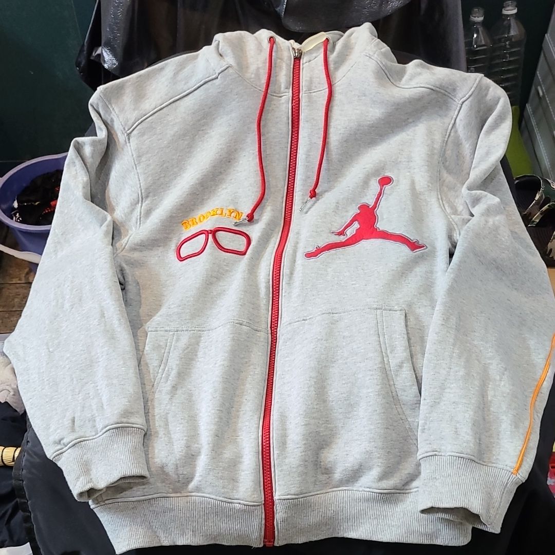 JORDAN3 ブルックリンスパイクリージップアップパーカー