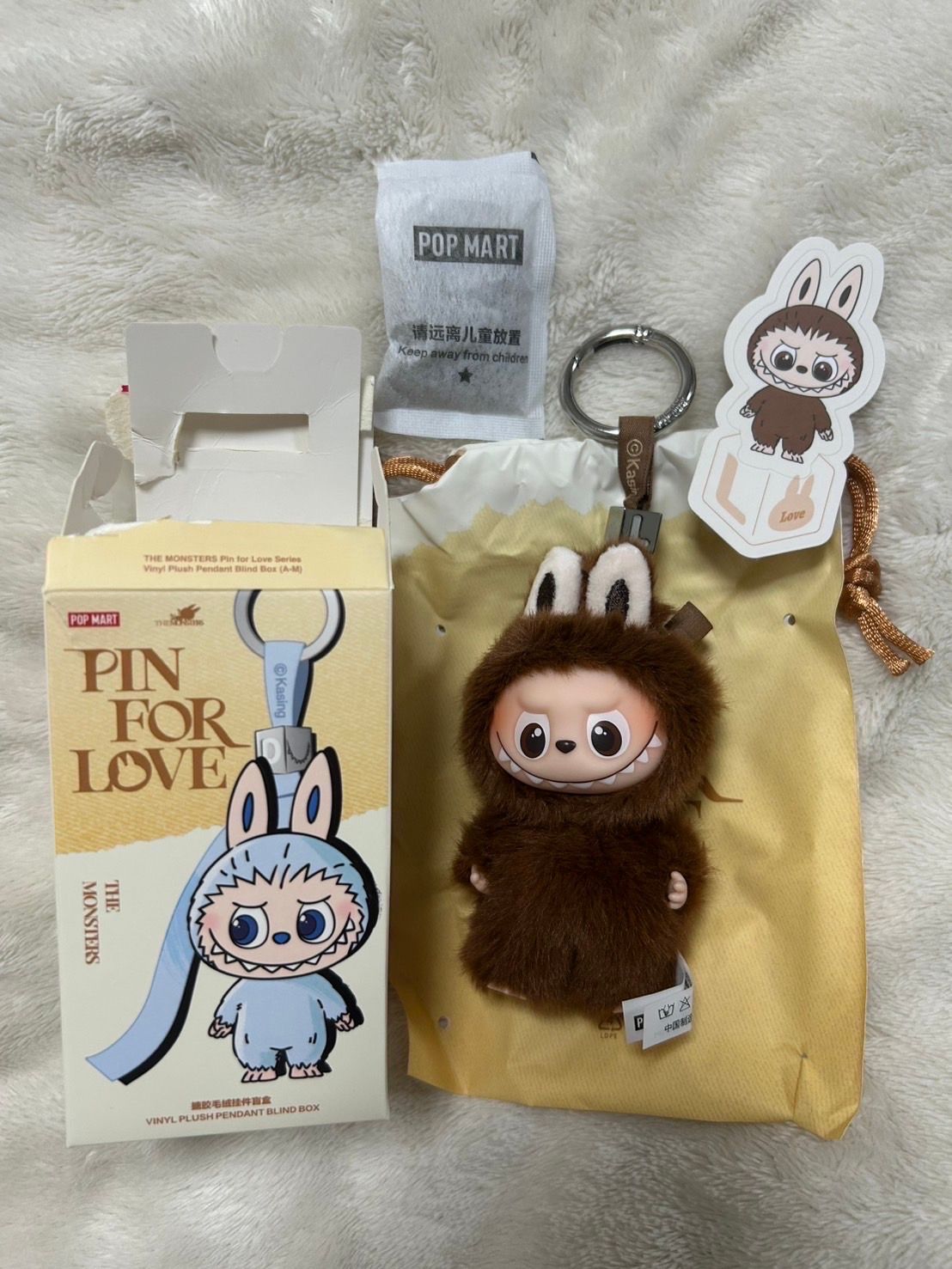 POP MART THE MONSTERS (LABUBU) Pin for Love Series-Vinyl Plush Pendant (A-M) L