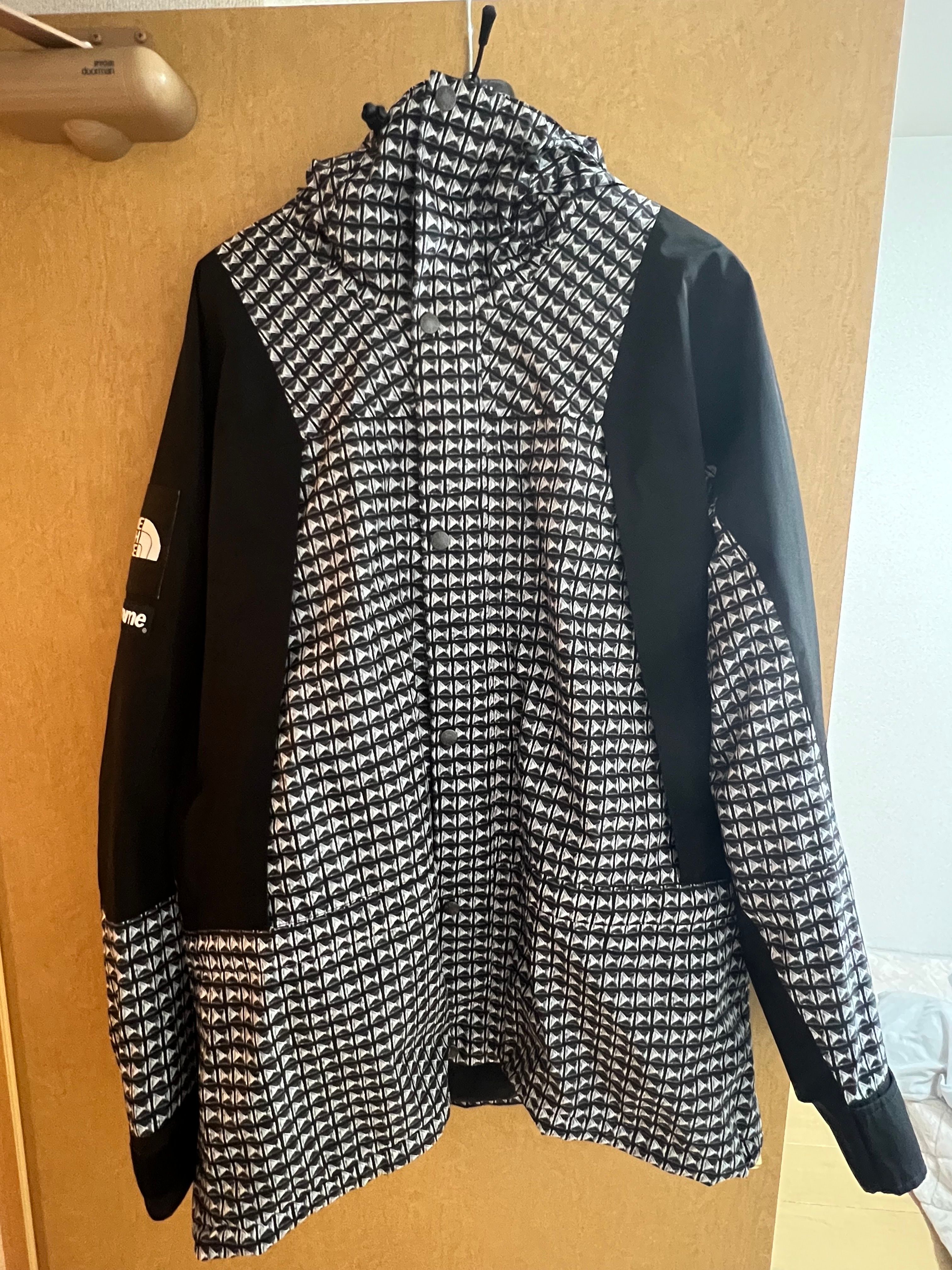 Supreme x The North Face Studded Mountain Light Jacket "Black"