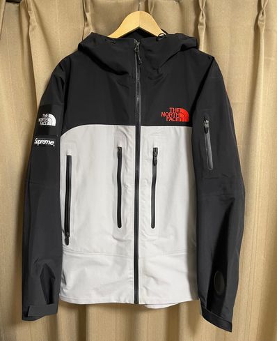 Supreme x The North Face Taped Seam Shell Jacket "Grey"