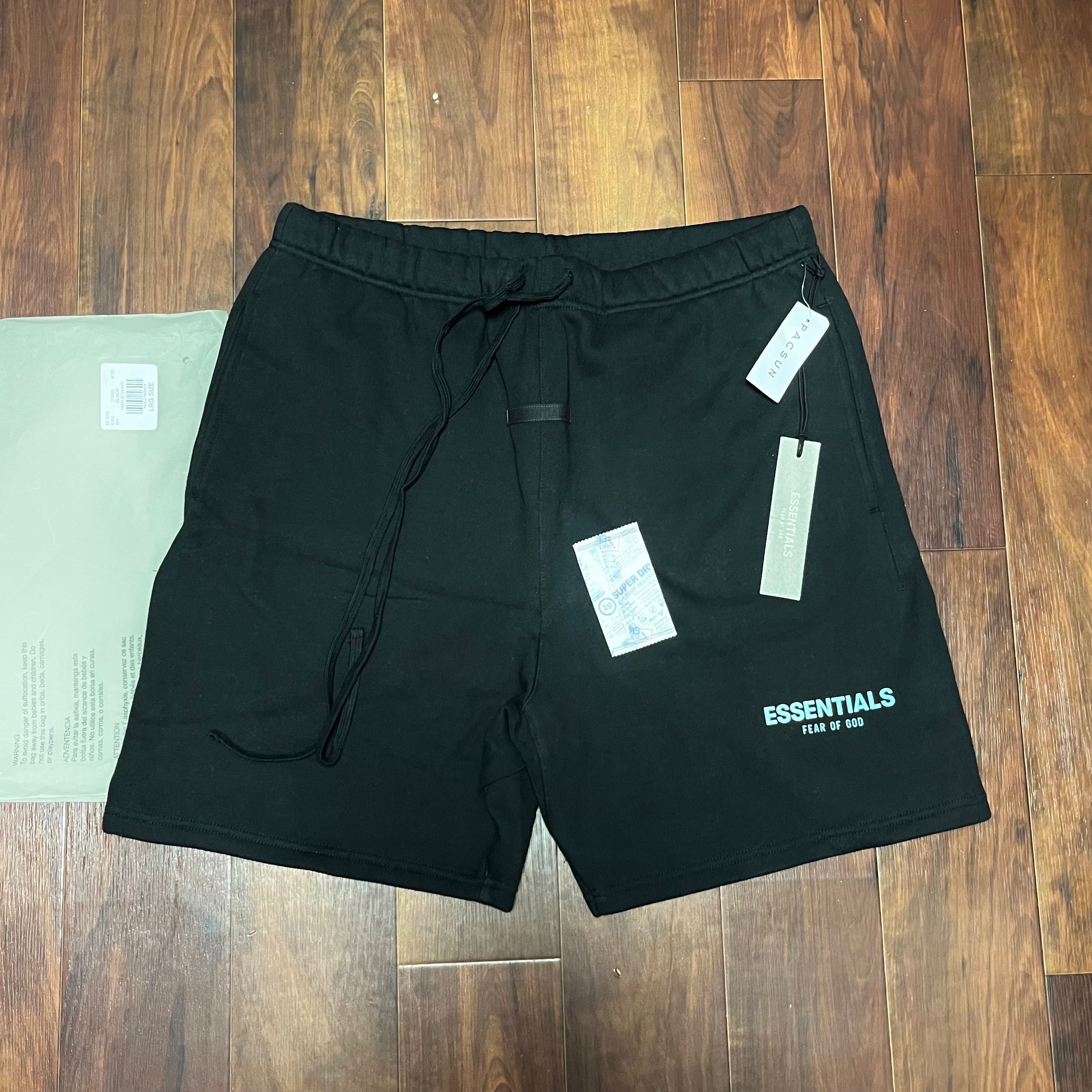 FEAR OF GOD ESSENTIALS SWEATSHORT "Stretch Limo"