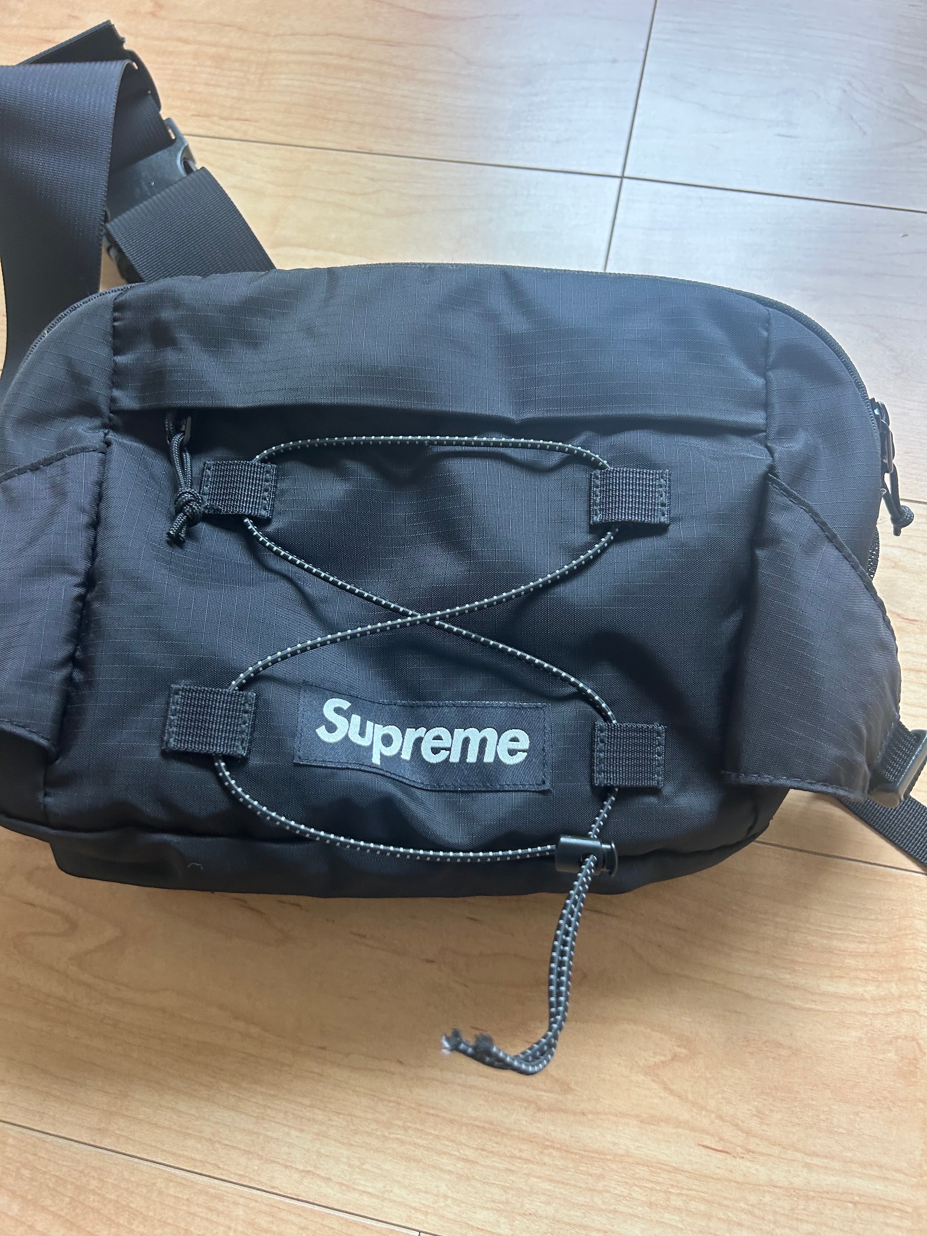 Supreme 20SS Waist Bag 
