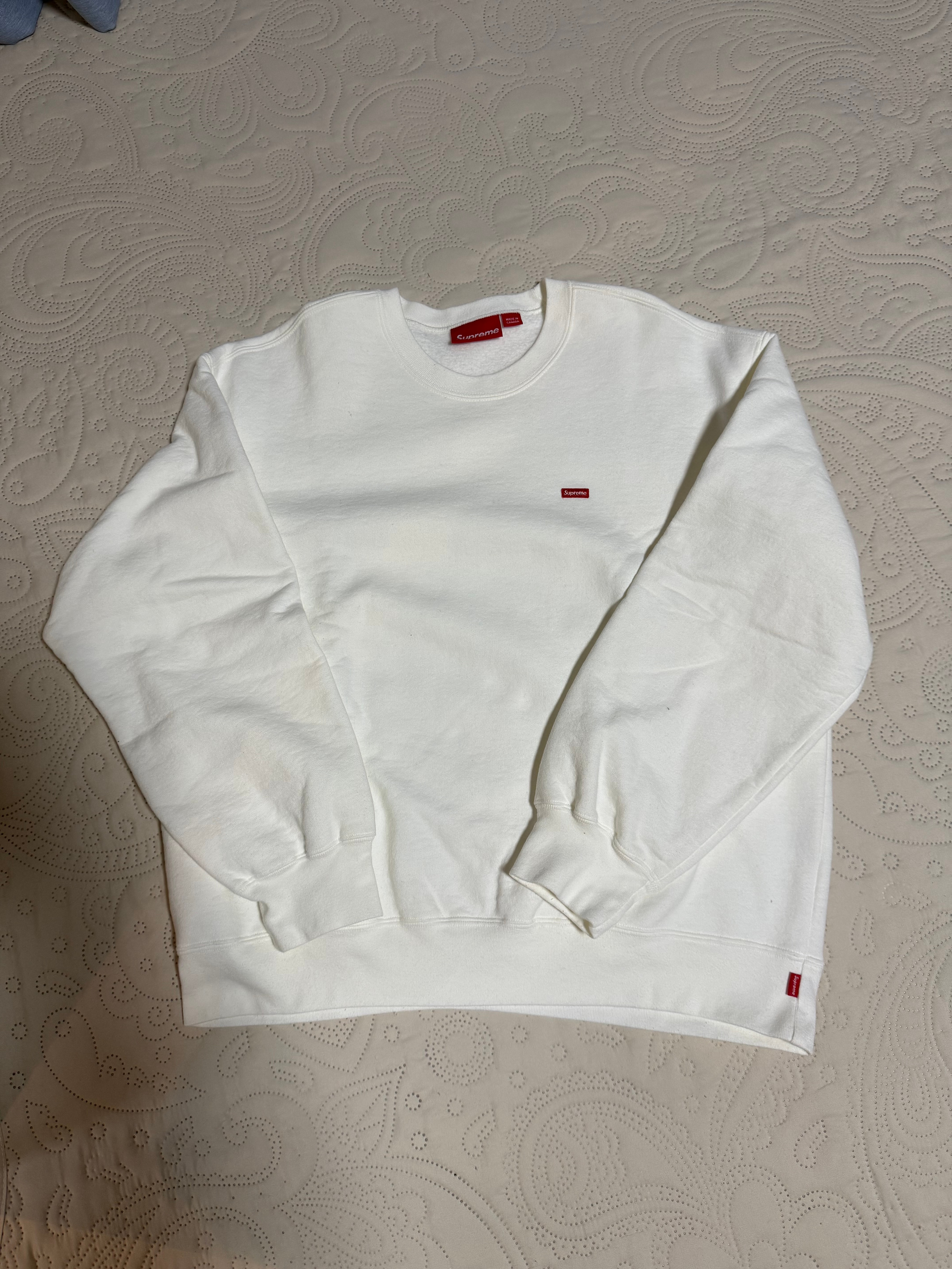 Supreme Small Box Crewneck 