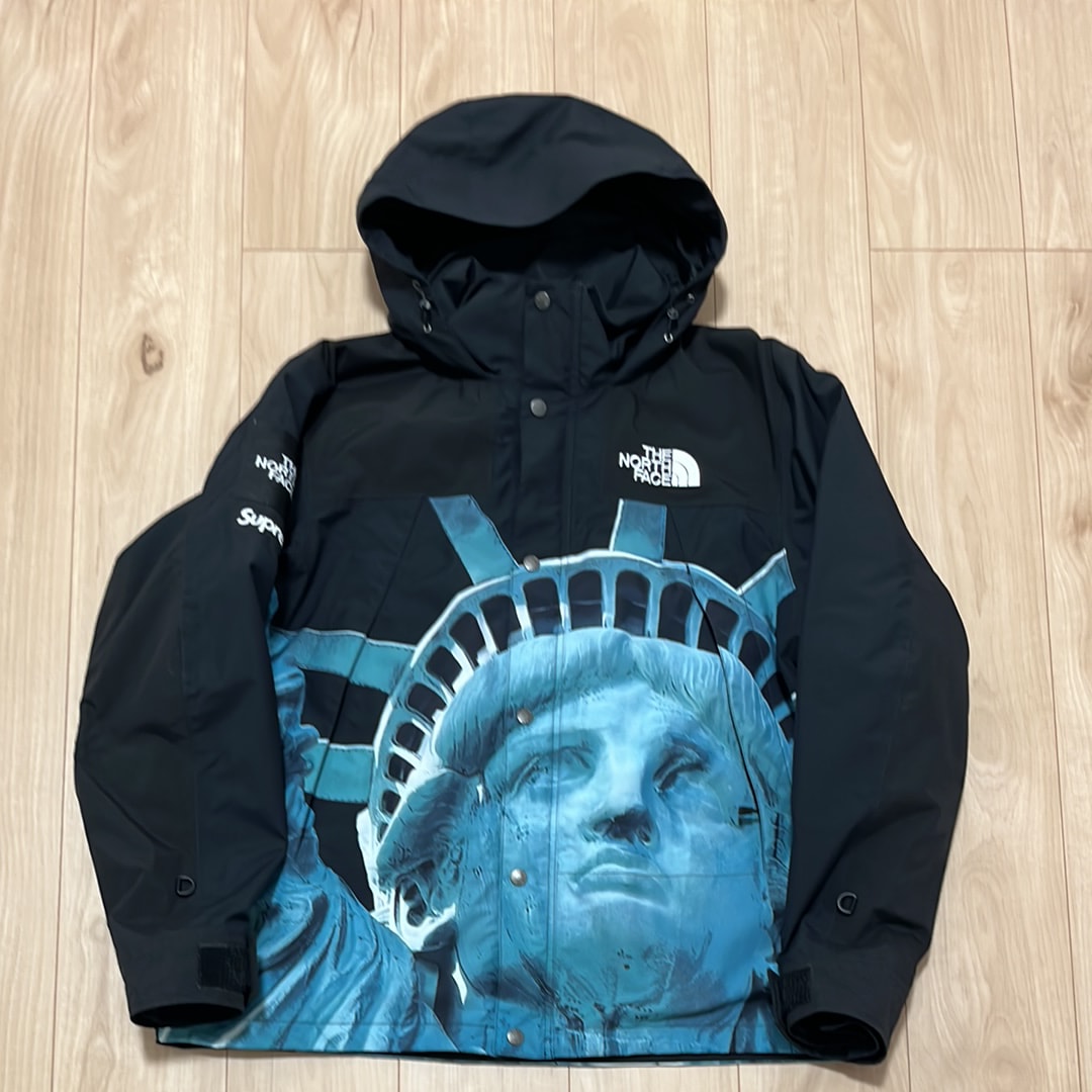 Supreme x The North Face Statue of Liberty Mountain Jacket "Black"