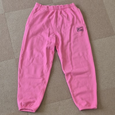 Stussy × Nike NRG Washed Fleece Pant (US Size) "Pink" DO5296-670