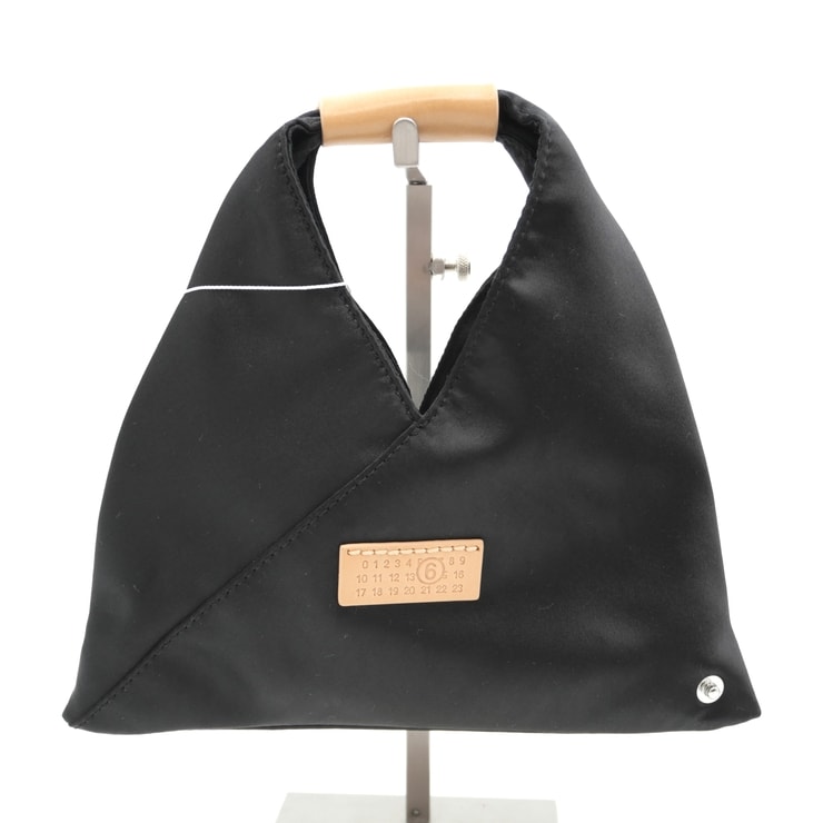 MM6 Maison Margiela(エムエムシックス メゾンマルジェラ)ジャパニーズ XXS ハンドバッグ ミニバッグ ブラック サテン レザー SB6ZI0007 P5543 T8013【中古】