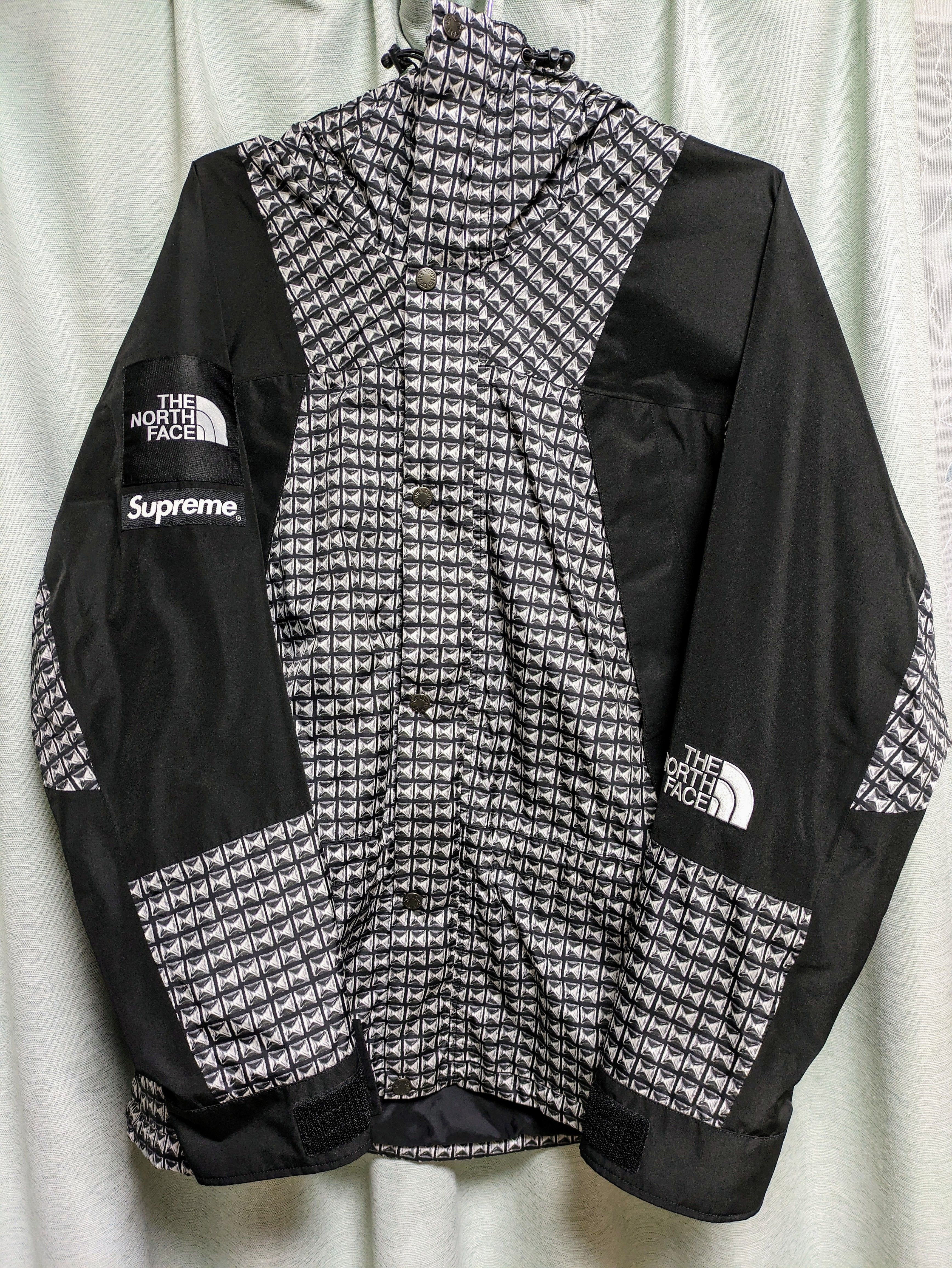 Supreme x The North Face Studded Mountain Light Jacket "Black"