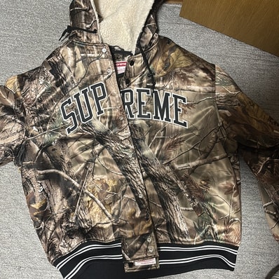 Supreme x Mitchell & Ness Lined Hooded Satin Varsity Jacket "Realtree AP Camo"