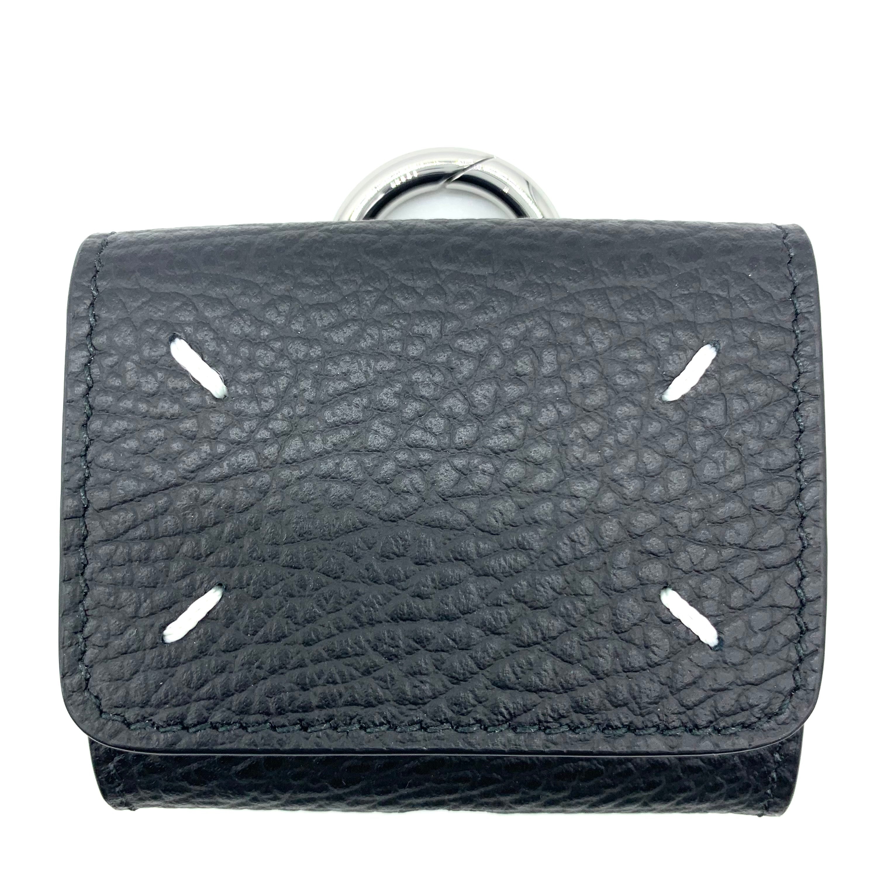 Maison Margiela Four Stitches AirPod Case "Black"