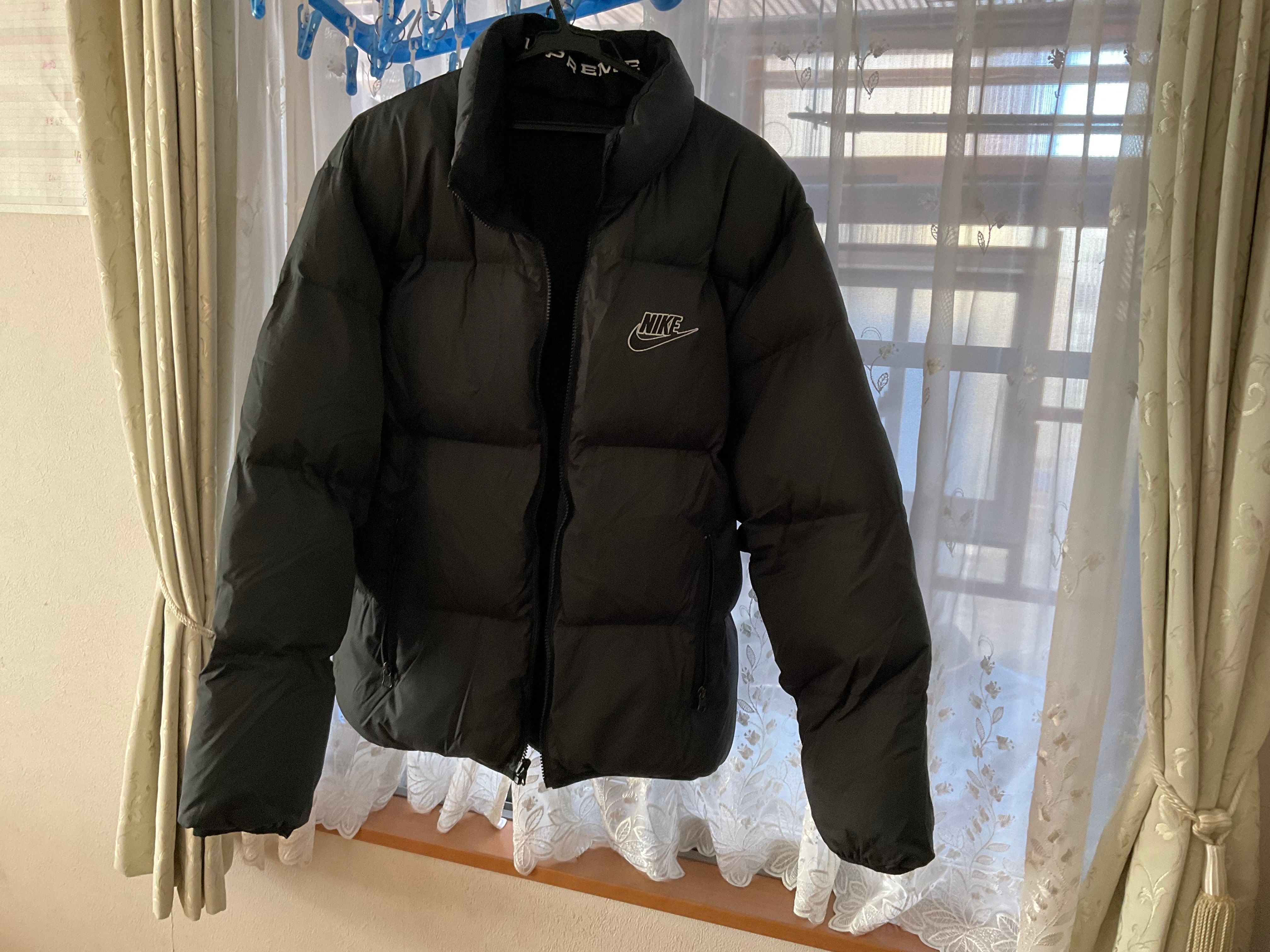 Supreme / Nike® Reversible Puffy Jacket "Black"