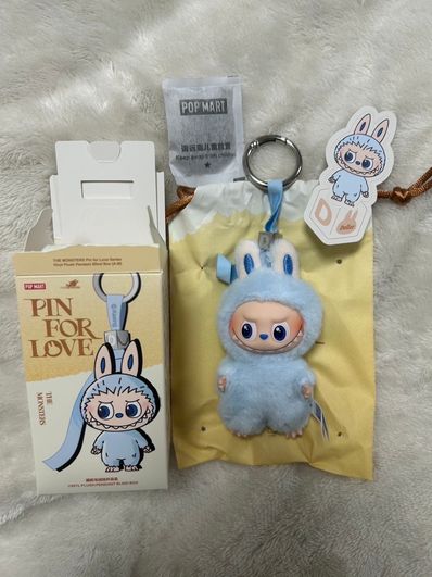 POP MART THE MONSTERS (LABUBU) Pin for Love Series-Vinyl Plush Pendant (A-M) D