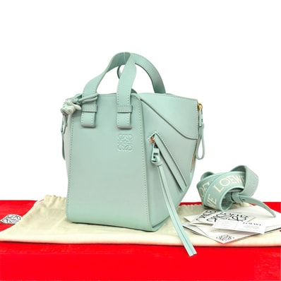 LOEWE ロエベ ハンモック コンパクト レザー ショルダーバッグ グリーン
72566
