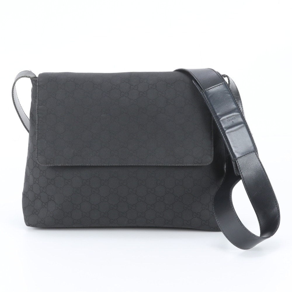 ■美品 グッチ GGナイロン 272351 ショルダーバッグ