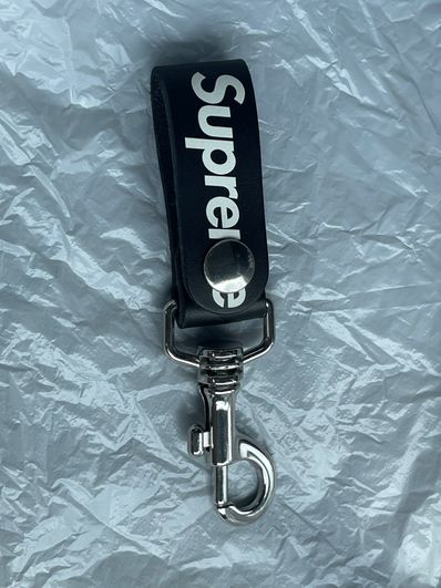 Supreme Leather Key Loop "Black"