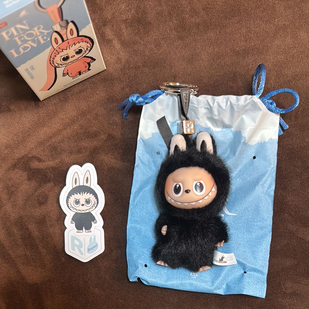 POP MART THE MONSTERS (LABUBU) Pin for Love Series-Vinyl Plush Pendant (N-Z) R