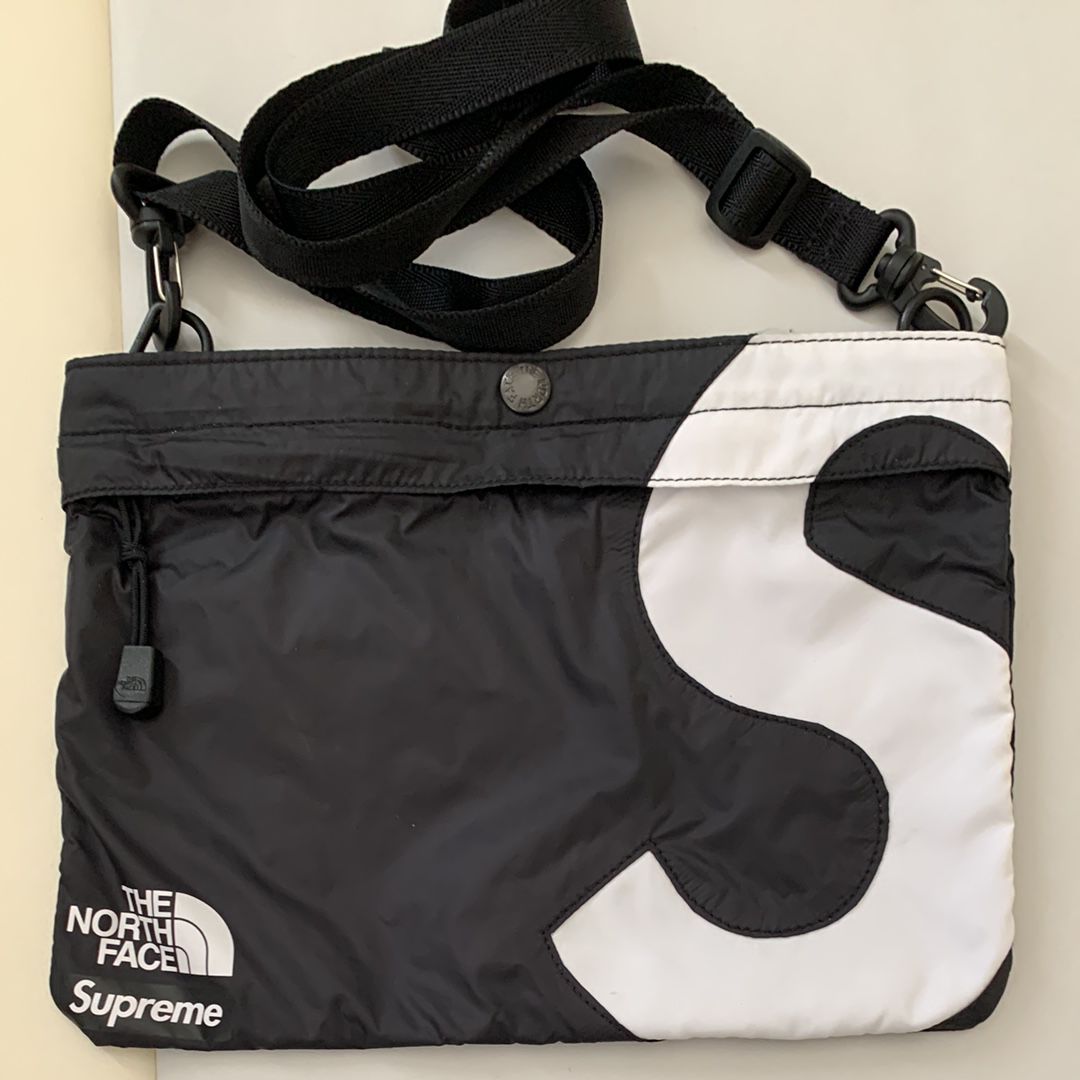 Supreme x The North Face S Logo Shoulder Bag "Black"