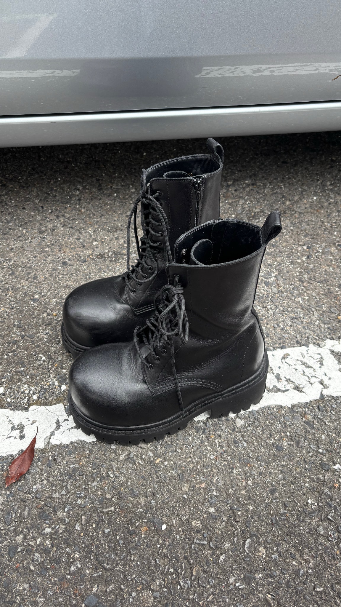 Balenciaga stomper boots size39