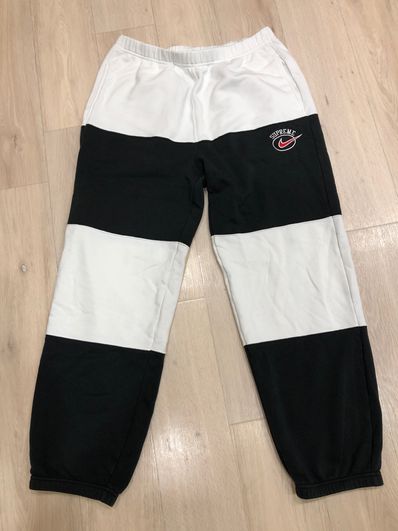 Supreme / Nike Stripe Sweatpant "White"