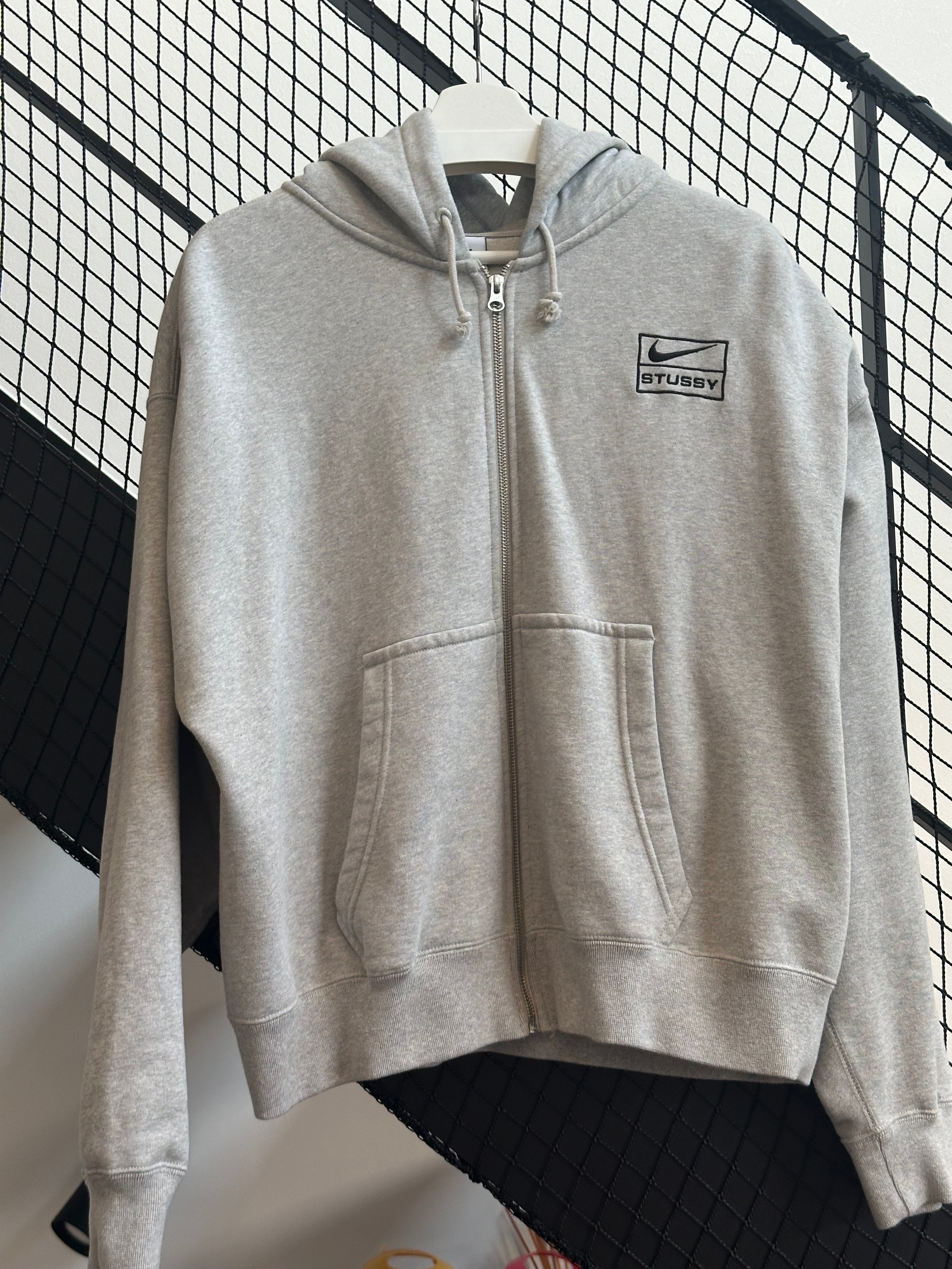 Stussy x Nike Fleece Zip Hoodie "Grey Heather" (US Size) FJ9181-050
