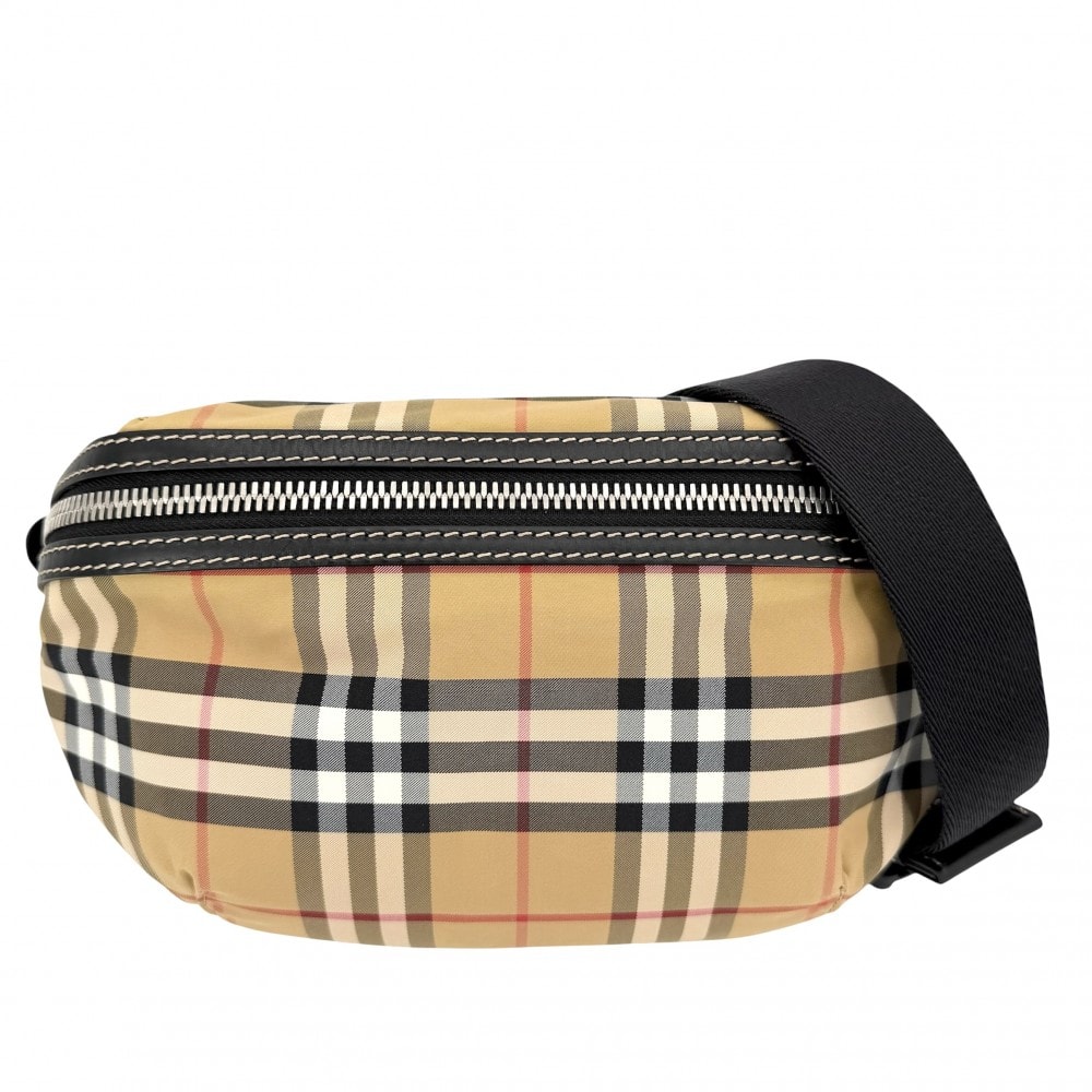 BURBERRY バーバリー ボディバッグ ヴィンテージチェック ベルトバッグ ウエストポーチ 8005521 ナイロン ベージュ ブラック 黒 ブラック金具 メンズ 美品【中古品】