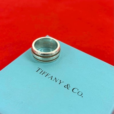 TIFFANY&Co. ティファニー グルーヴド ダブルライン リング シルバー925 リング・指輪 12号 シルバー
b0529