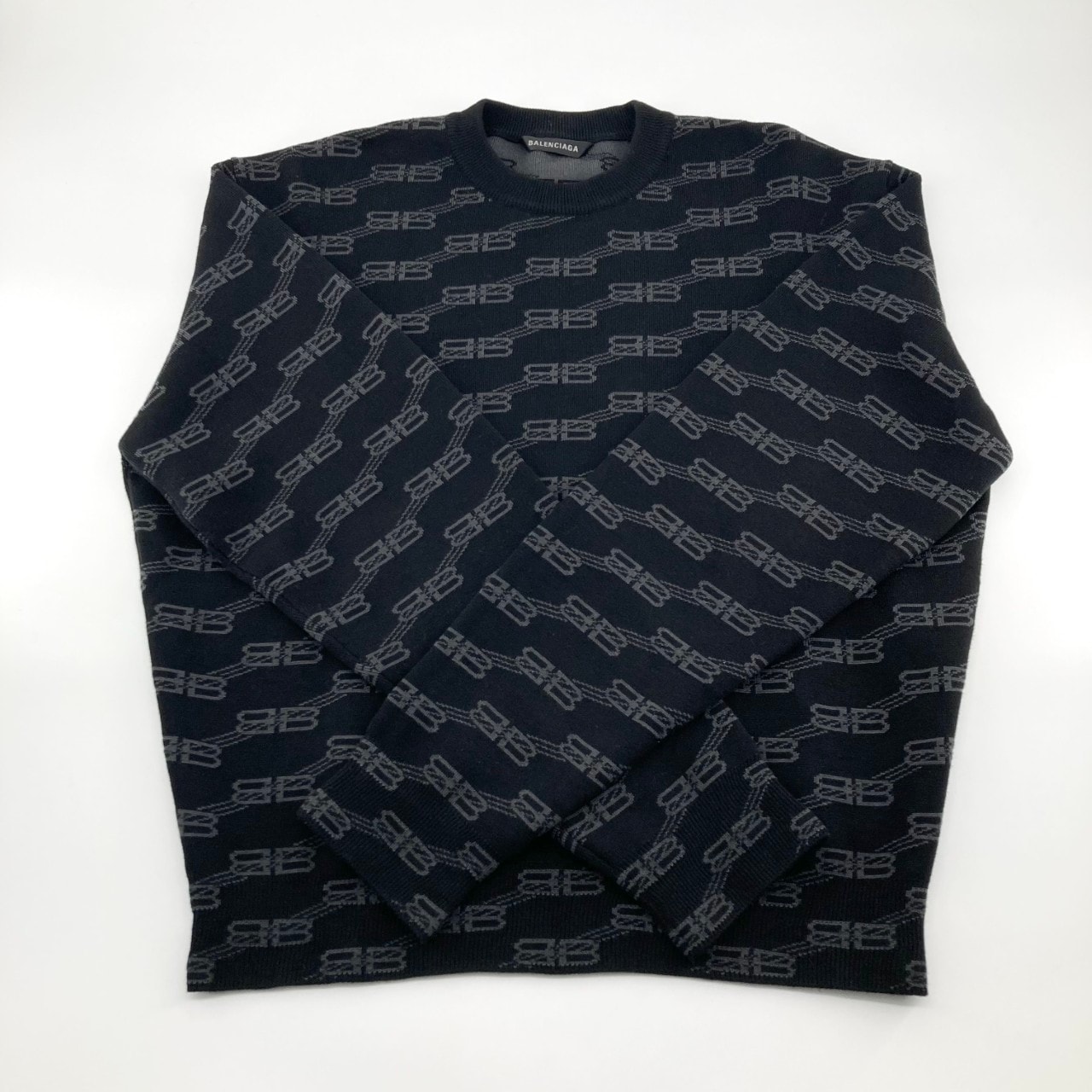 BALENCIAGA(バレンシアガ) BBモノグラム ジャガード L 733859 ニット ブラック