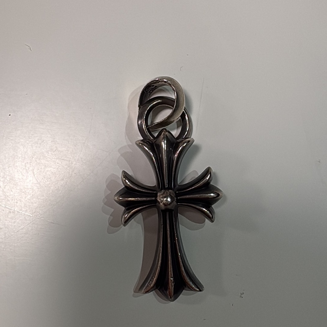 Chrome Hearts CH Cross Small W Bale "Silver"